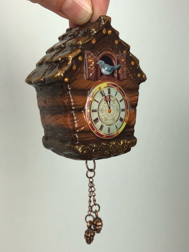 Елочная игрушка формовая Новогодние часы, высота 8 см в Москве